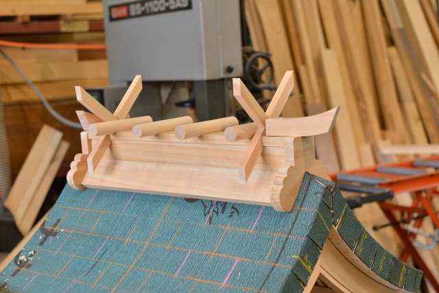 稲荷宮7寸　棟飾り