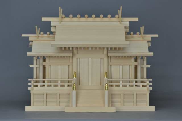 板屋根違三社宮（大）