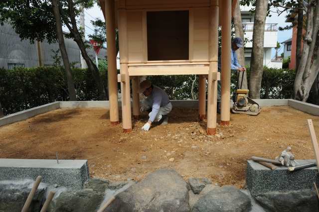大口神社御本殿　据付