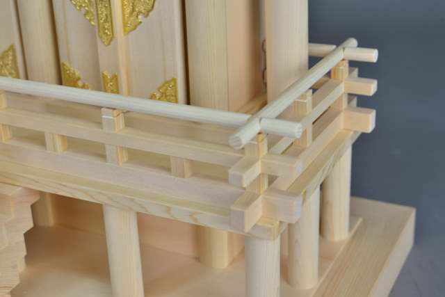 厚屋根三社宮(中)金具付 高欄