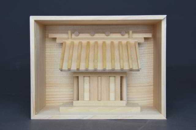 守り宮と桧の箱