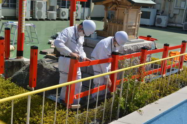 稲荷玉垣の柱、貫取付