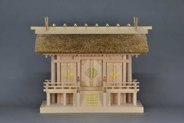 茅葺屋根通三社宮(小)