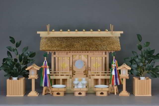 茅葺屋根通三社宮(小)と特別神具セット