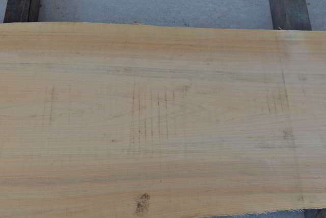 桧の一枚板016　木裏中