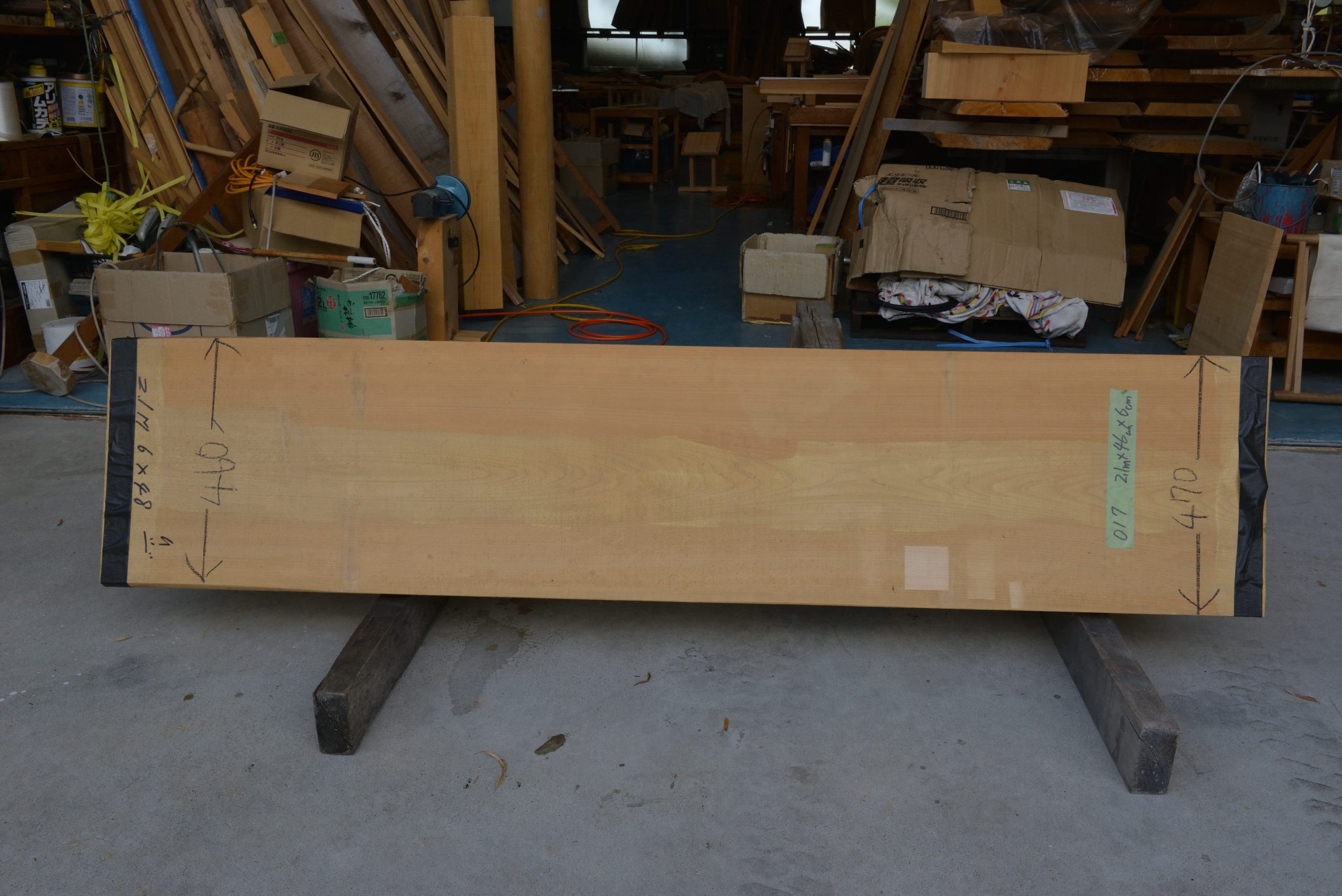 桧の一枚板　017　木表