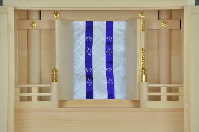 御霊舎6尺型 引出付の戸張