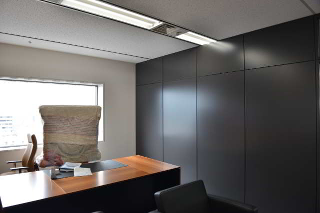 雲板付格子棚板と神棚の設置場所