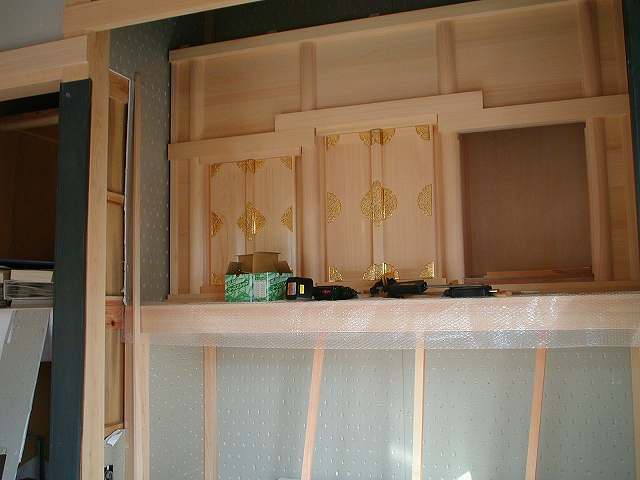 組み込み式祭壇 御扉取付