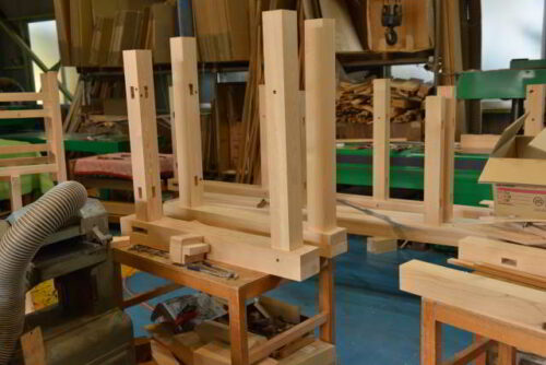 稲荷玉垣の土台製作