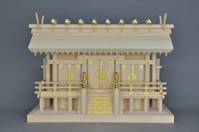 厚屋根通三社宮　金具付